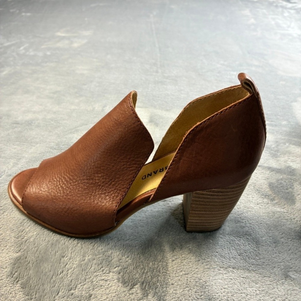 Lucky Brand Junai Brown Leather Peep Toe Cutout 3" Block Heel Booties Size 7M - Picture 14 of 16